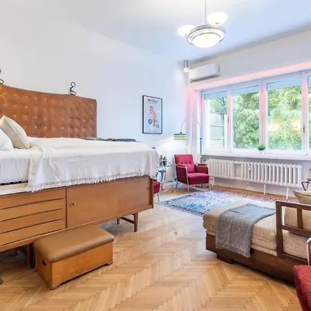 Διαμέρισμα Unique Design - River View With Balcony